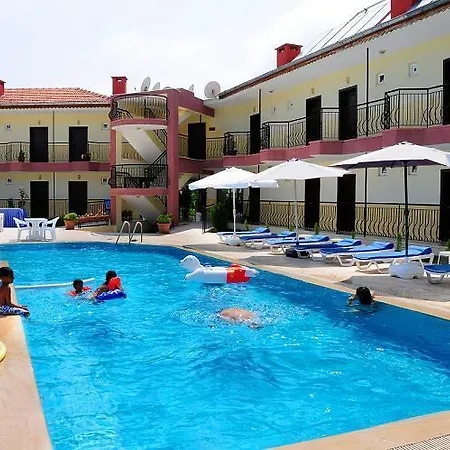 Palmeras Otel 2*