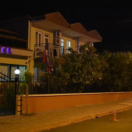 Palmeras 2* Çamyuva