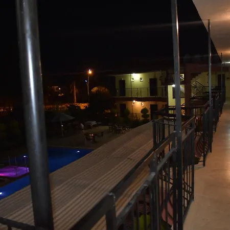 Palmeras Otel 2*