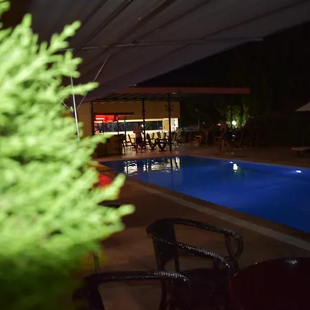 Palmeras Hotel 2*