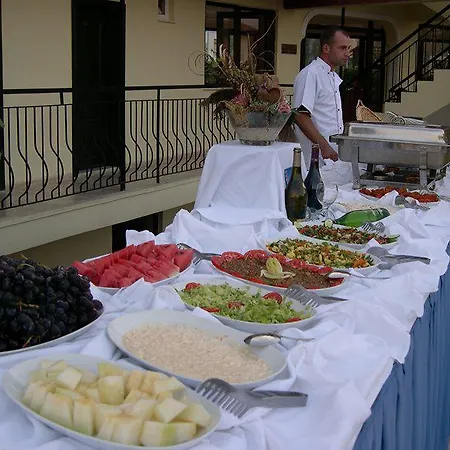 Palmeras Hotel